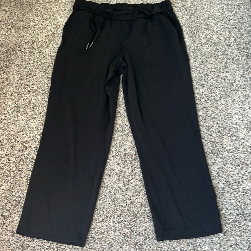 Women’s on the fly crop lululemon black 6
